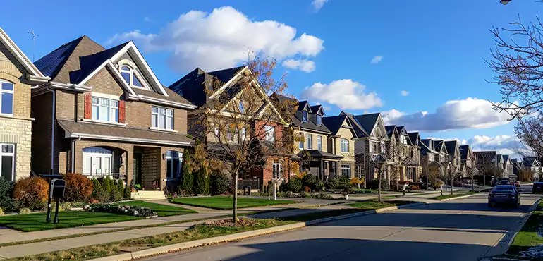 Why Choose Us for Selling Your Foreclosed House in Akron, OH?