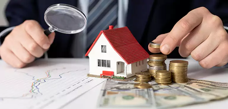 Home Needing Updates in Any Conditions for Cash in Akron, OH