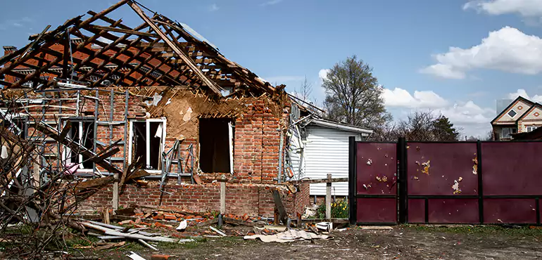 Types of Houses We Buy Without Repairs in Akron, OH